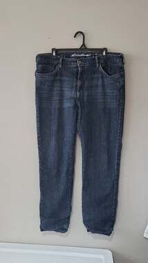 Eddie Bauer Women's Flannel-Lined Boyfriend Relaxed Leg Jeans Size 14